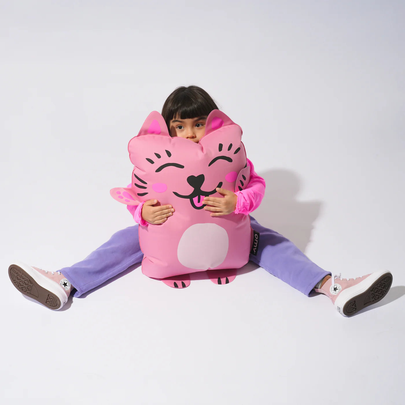 kitty inflatable pillow