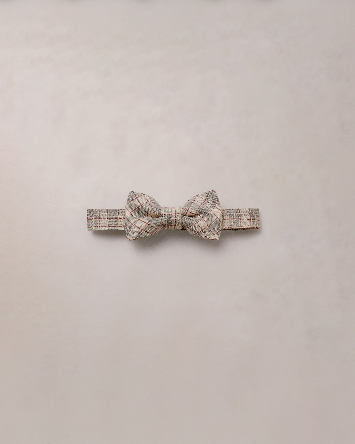 bow tie