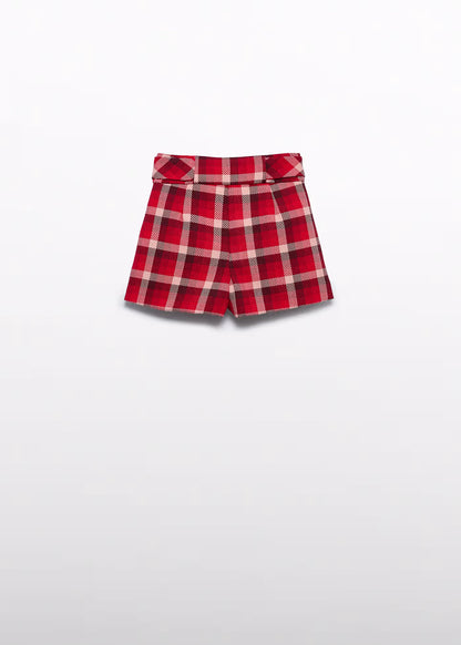 plaid shorts