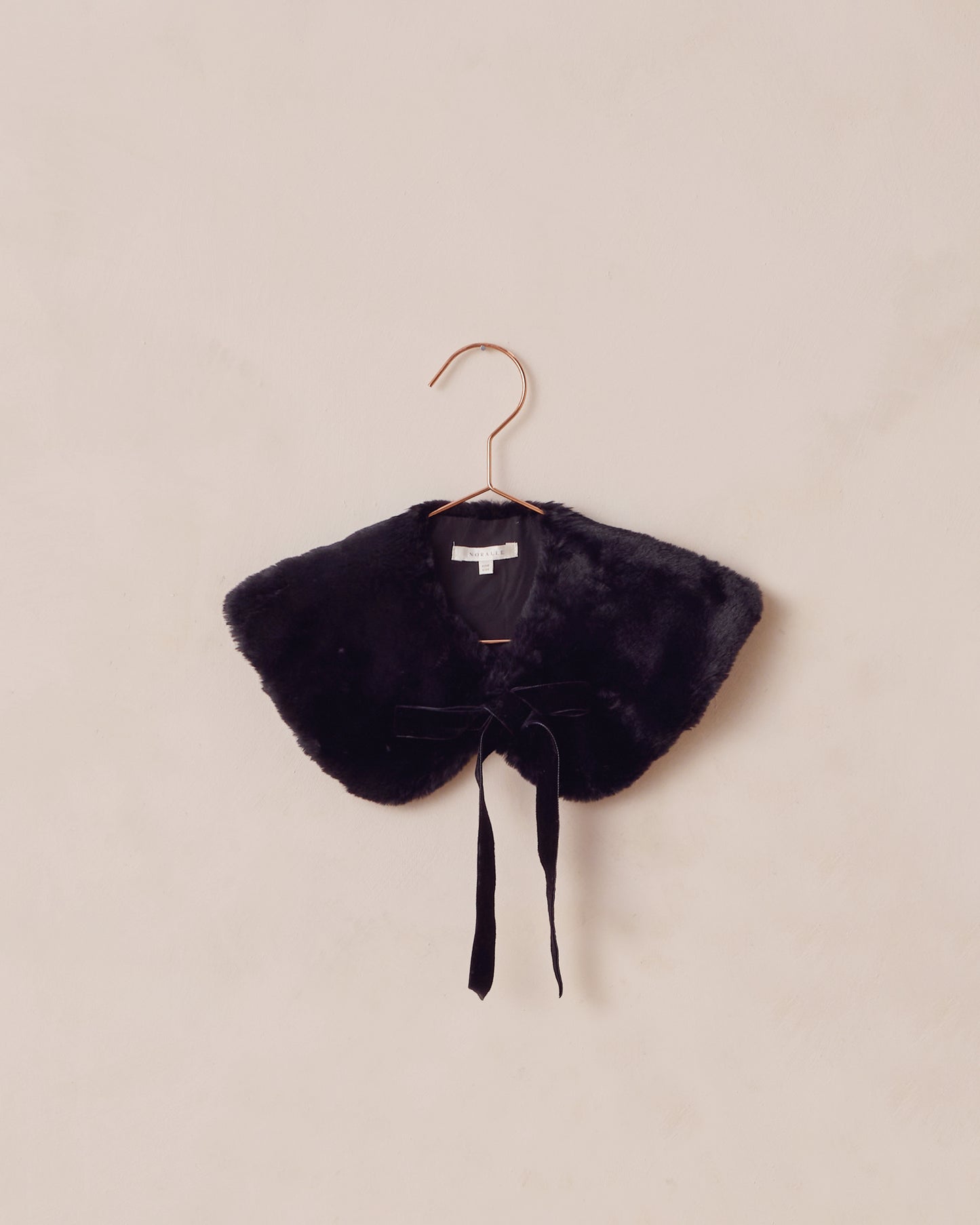 eloise collar