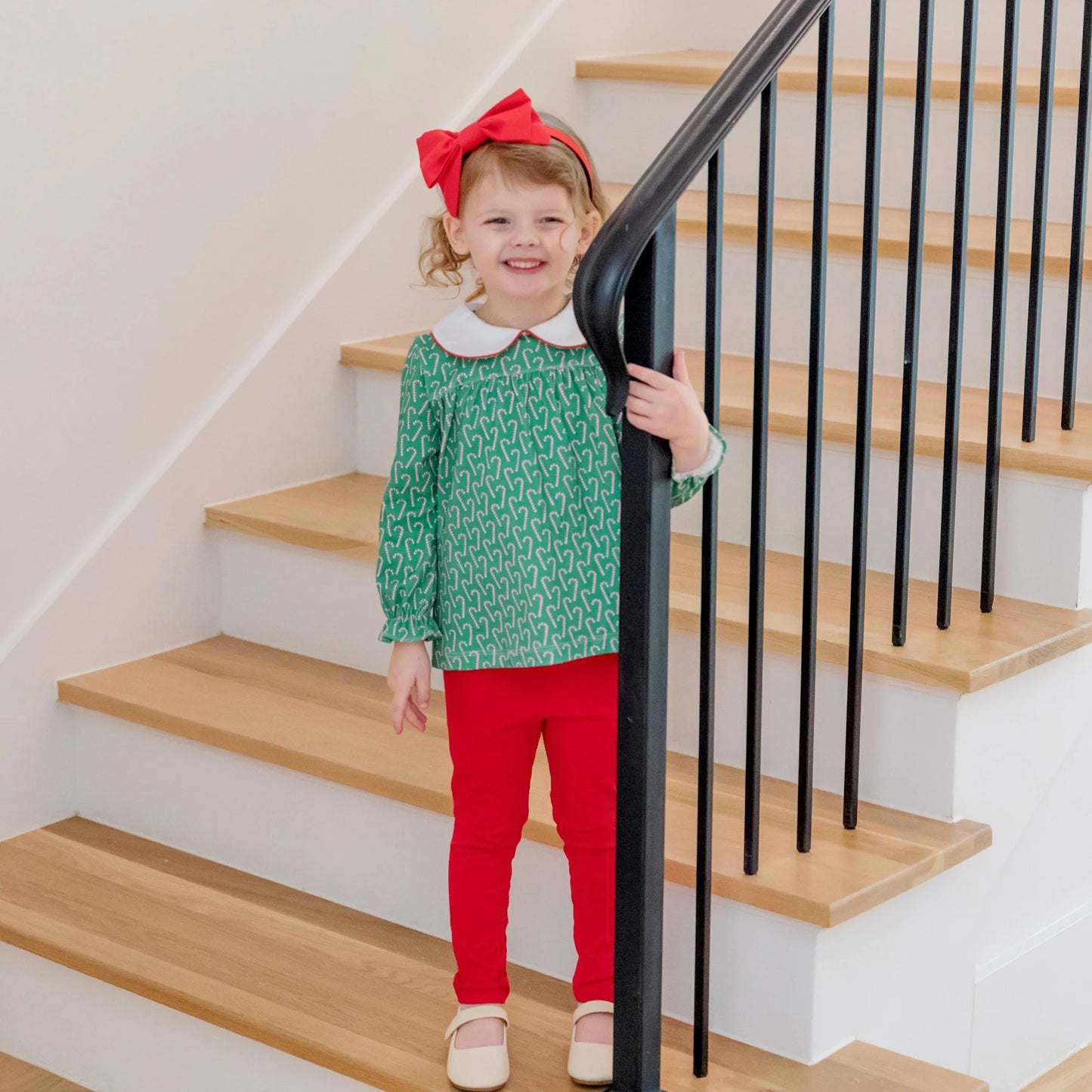 long sleeve Peter Pan collar top with legging