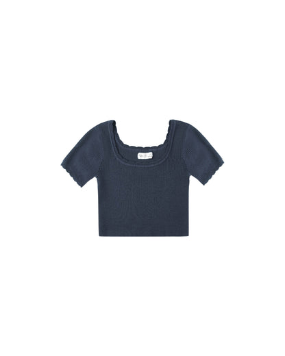 scallop tee