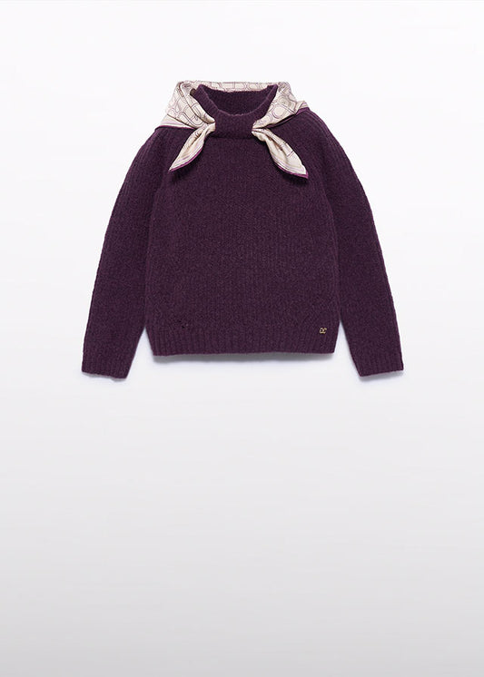 5.881 scarf detail sweater