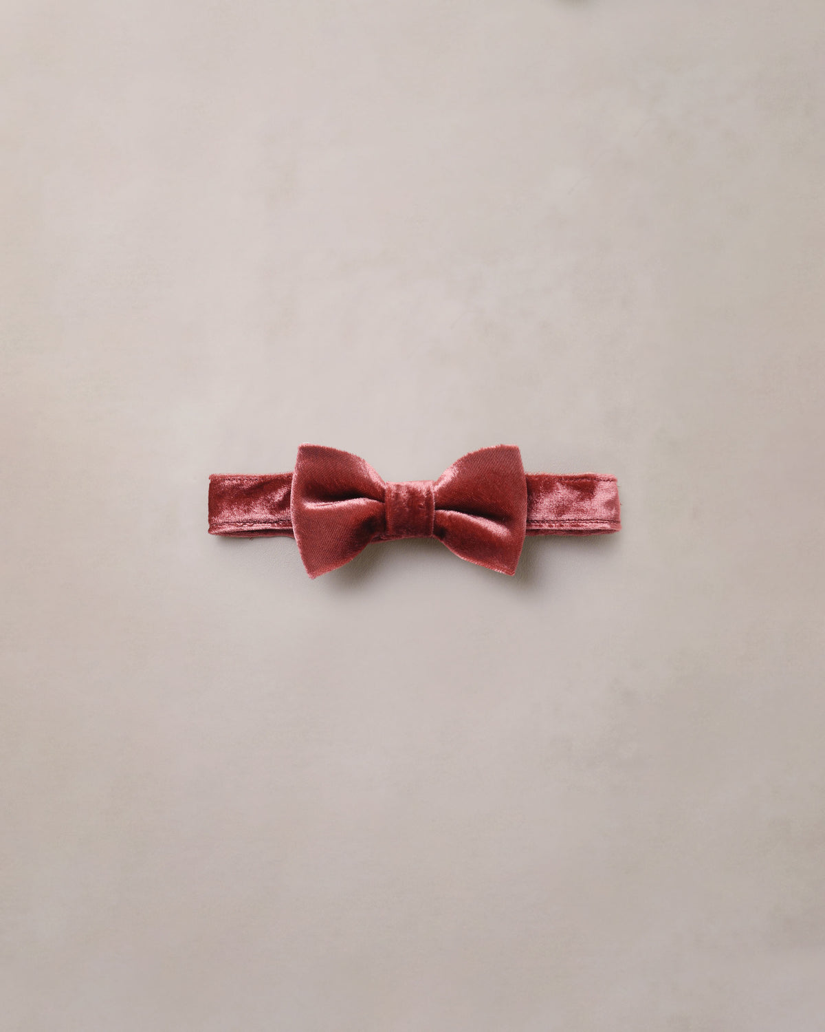 bow tie